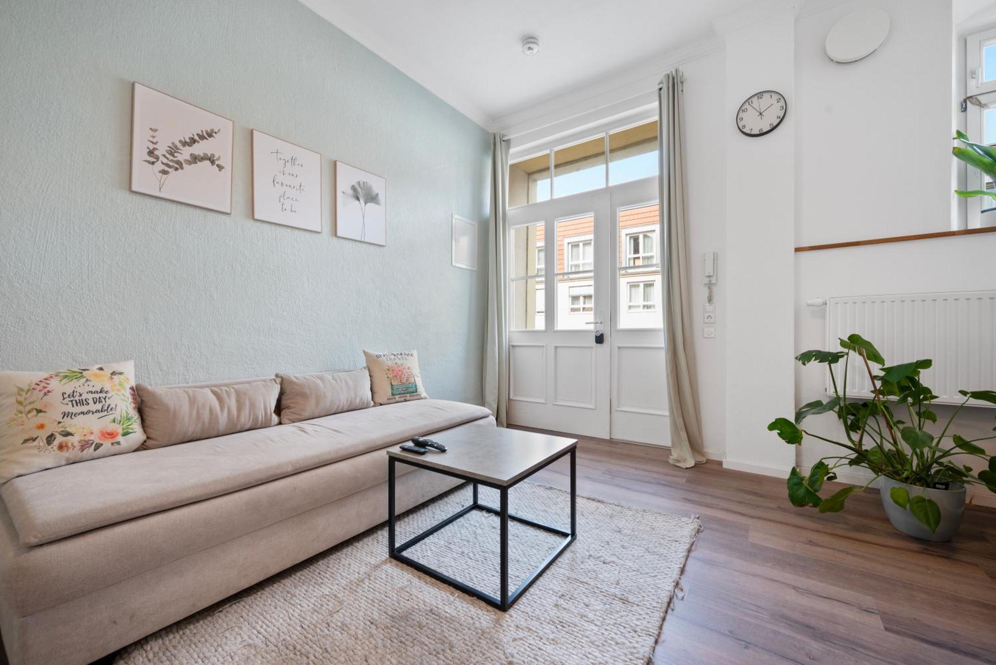 Backhome - Suite L - Parkhaus - Fantastische Schlosslage - Smarttv - Waschmaschine - Netflix - 50Qm - 24H Checkin- Apartment 1 Людвигсбург Экстерьер фото